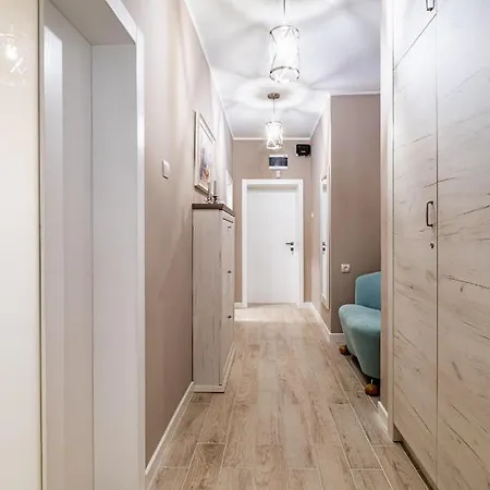 Aquamarine Варна