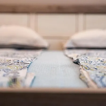 Aquamarine Apartment *